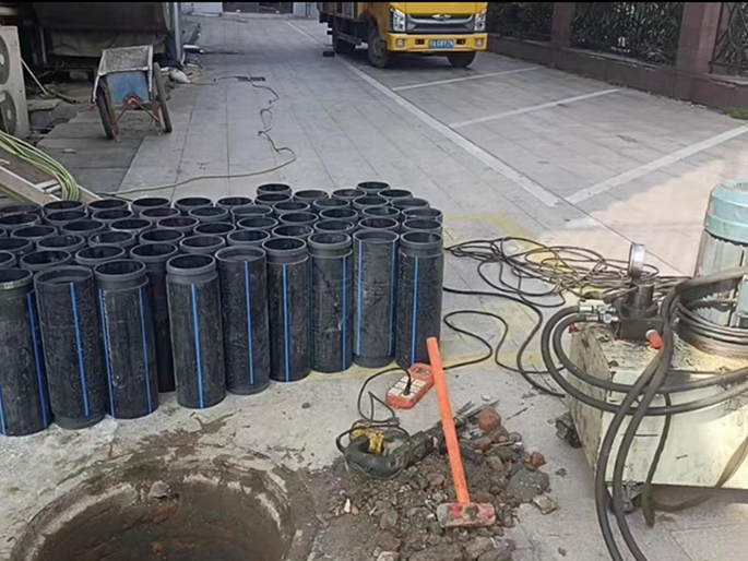 三原PE置换管厂家 DN315置换管 非开挖管短管置换